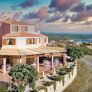 Hotel Trinita Dei Corsari