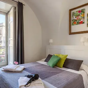 Guest house Da Gianni E Lucia With Bathroom In The Center